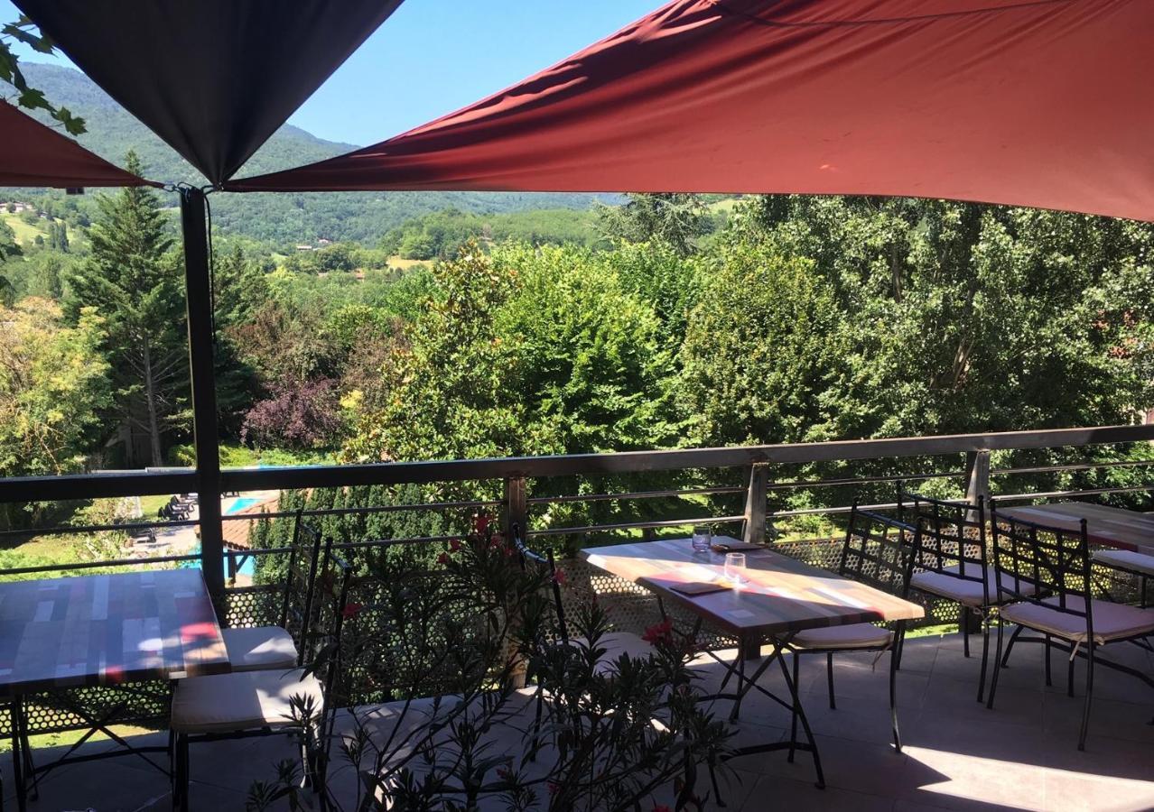 Logis Hotel Restaurant Le Castel Fleuri Saint-Jean-en-Royans Esterno foto